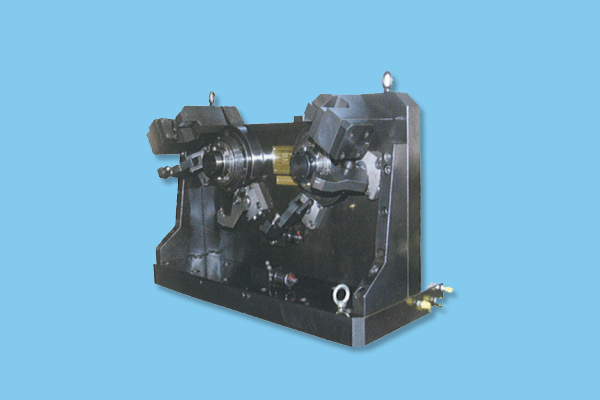 雙面(mian)卧式镗(tang)銑加工(gōng)中心圖(tú)